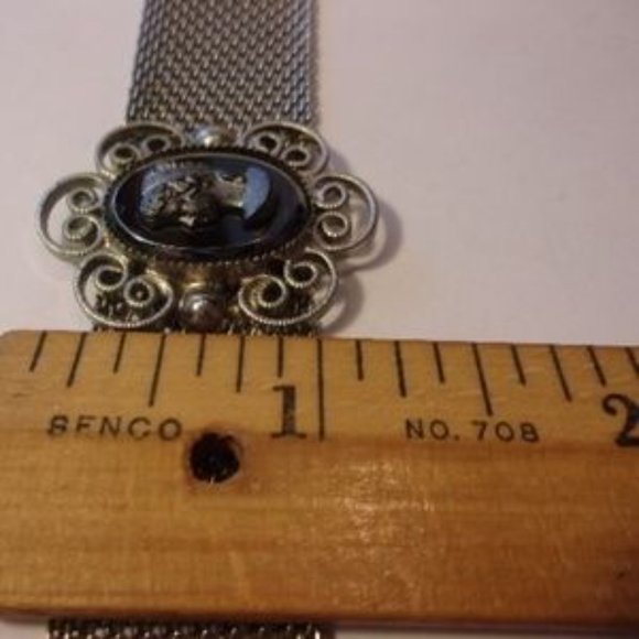 "Vintage Paradise Mesh Cameo Bracelet 7"" Long " - Picture 8 of 8
